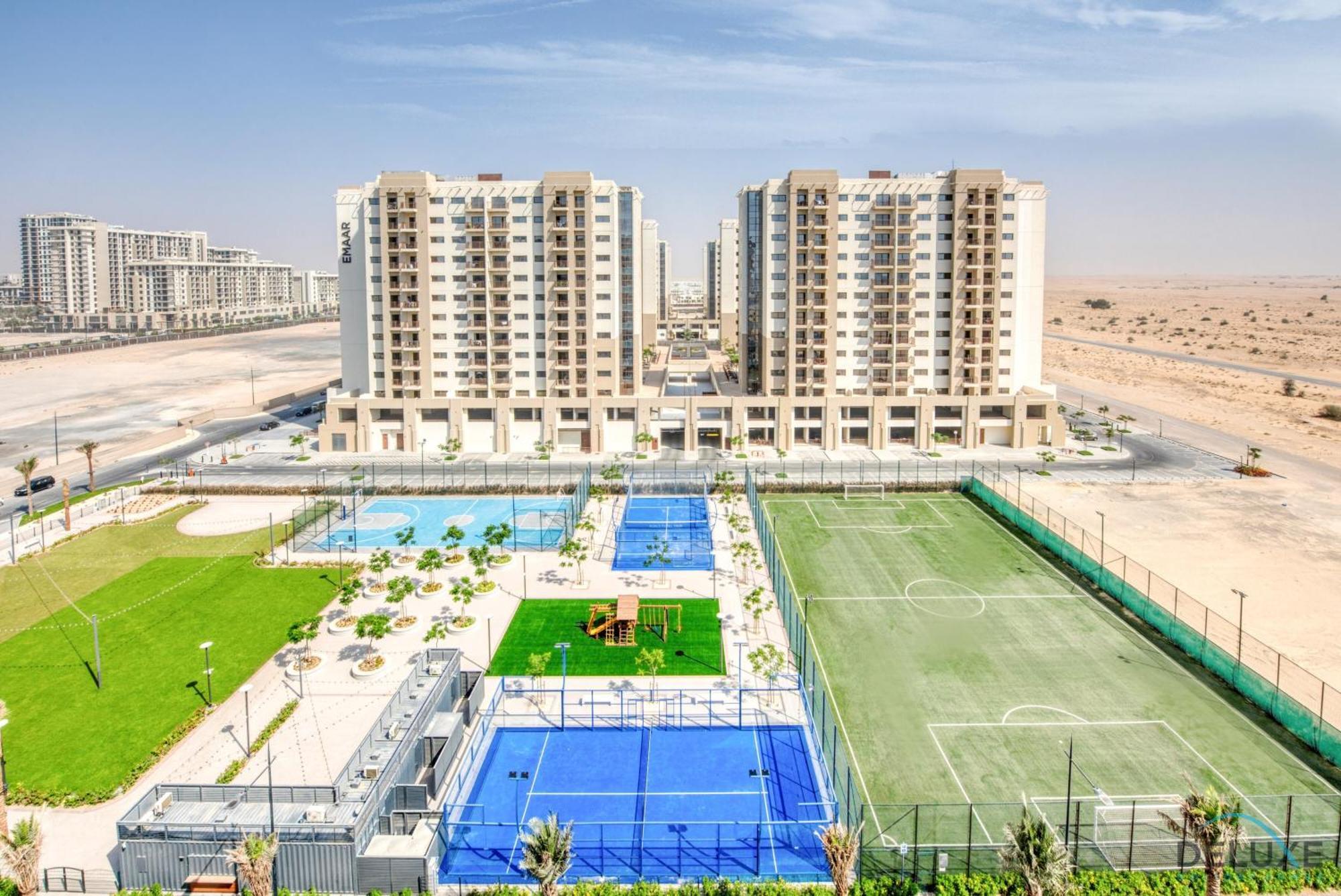 Immaculate 1Br At Una Town Square Dubailand By Deluxe Holiday Homes Exterior foto