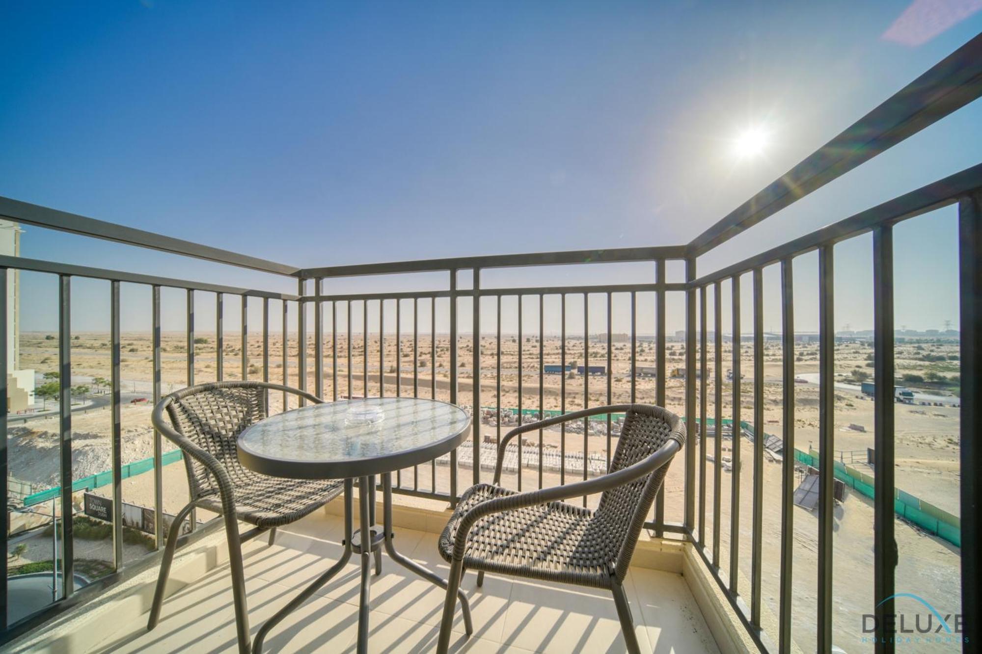 Immaculate 1Br At Una Town Square Dubailand By Deluxe Holiday Homes Exterior foto